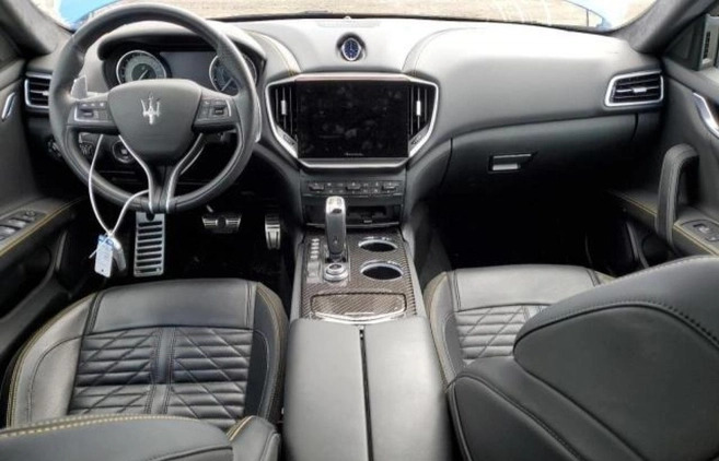 Maserati Ghibli cena 199000 przebieg: 13101, rok produkcji 2022 z Nekla małe 67